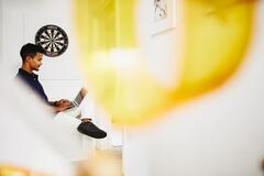 how to manage time during job search