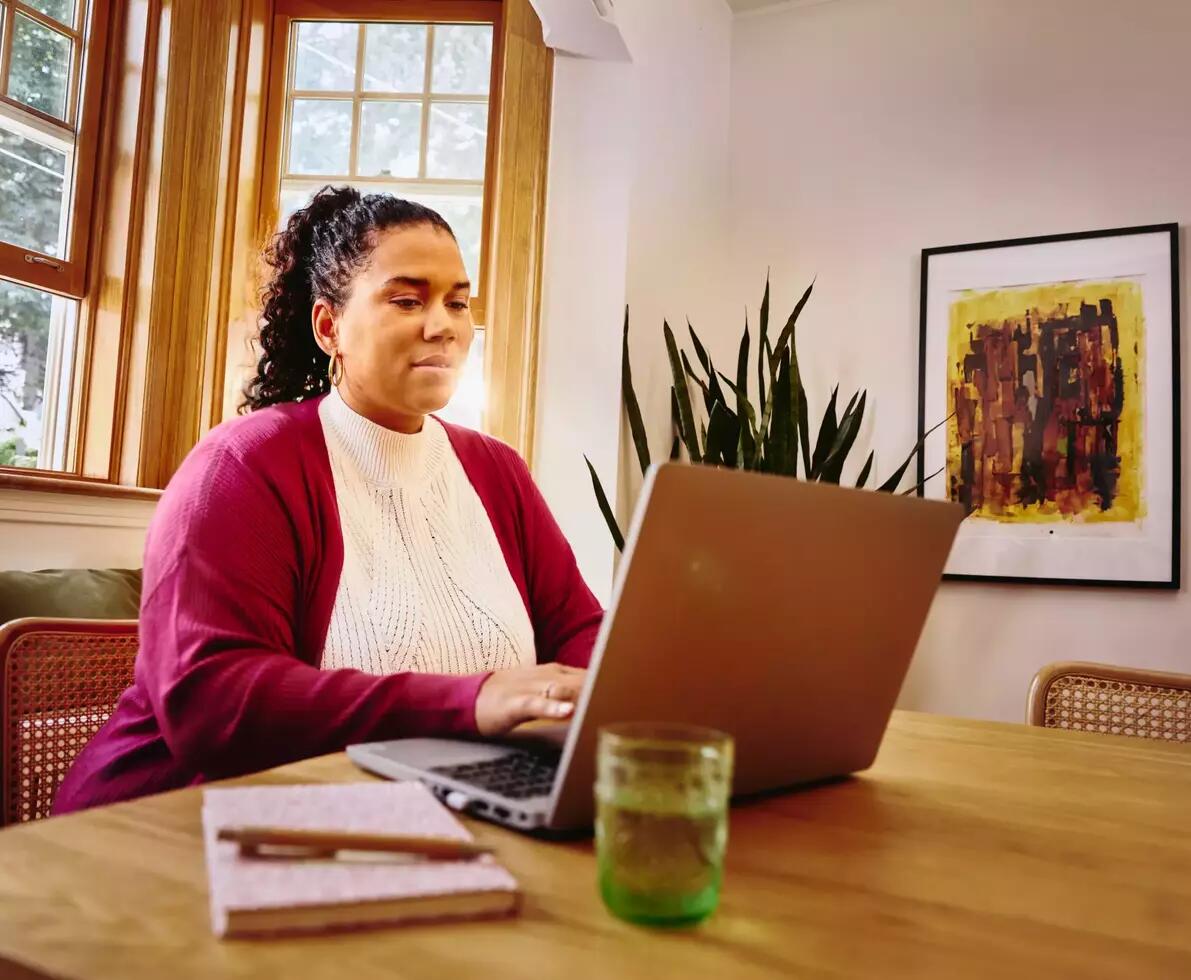 how to stay safe during job search process